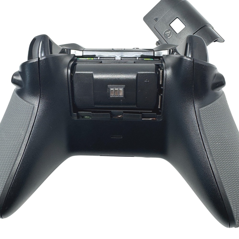 Xbox One X 1TB Console Bundle with Controller 13 Video Games Remote Station - Picture 15 of 16